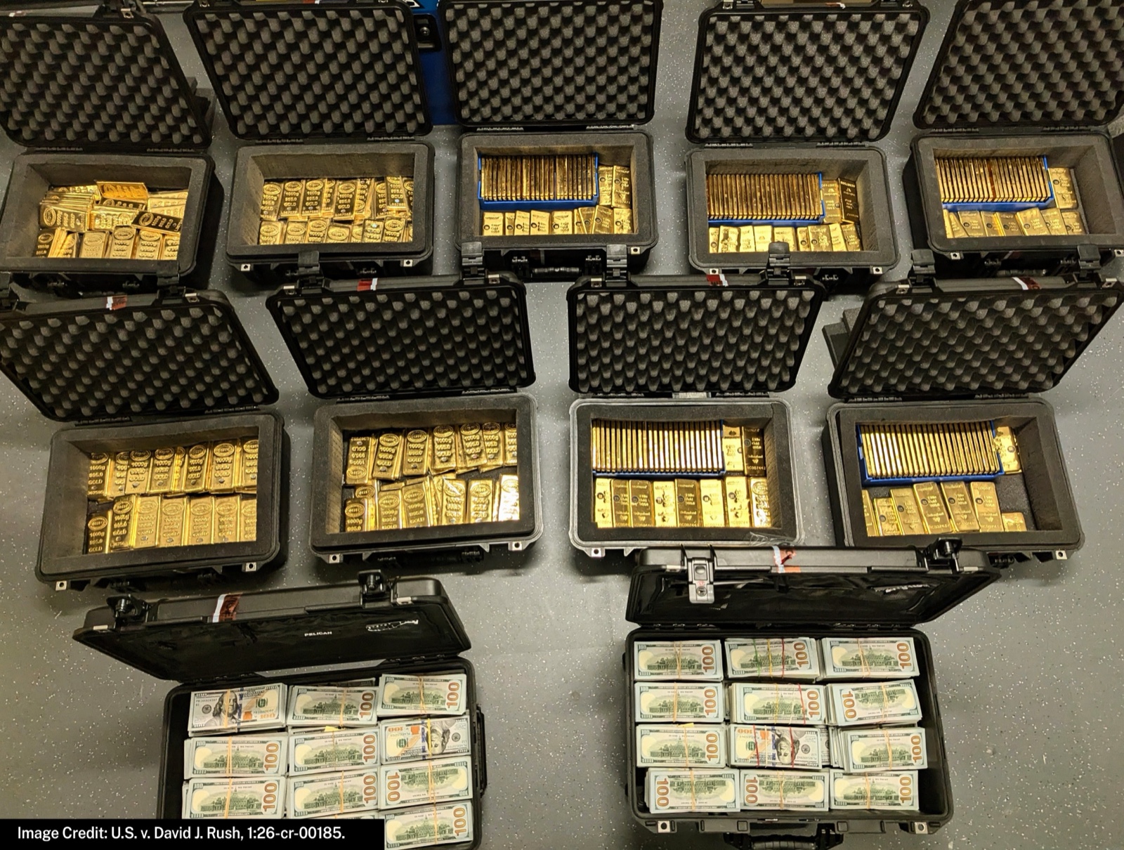 Eski CIA yöneticisi 194 milyon dolarlık dolandırıcılığı itiraf etti